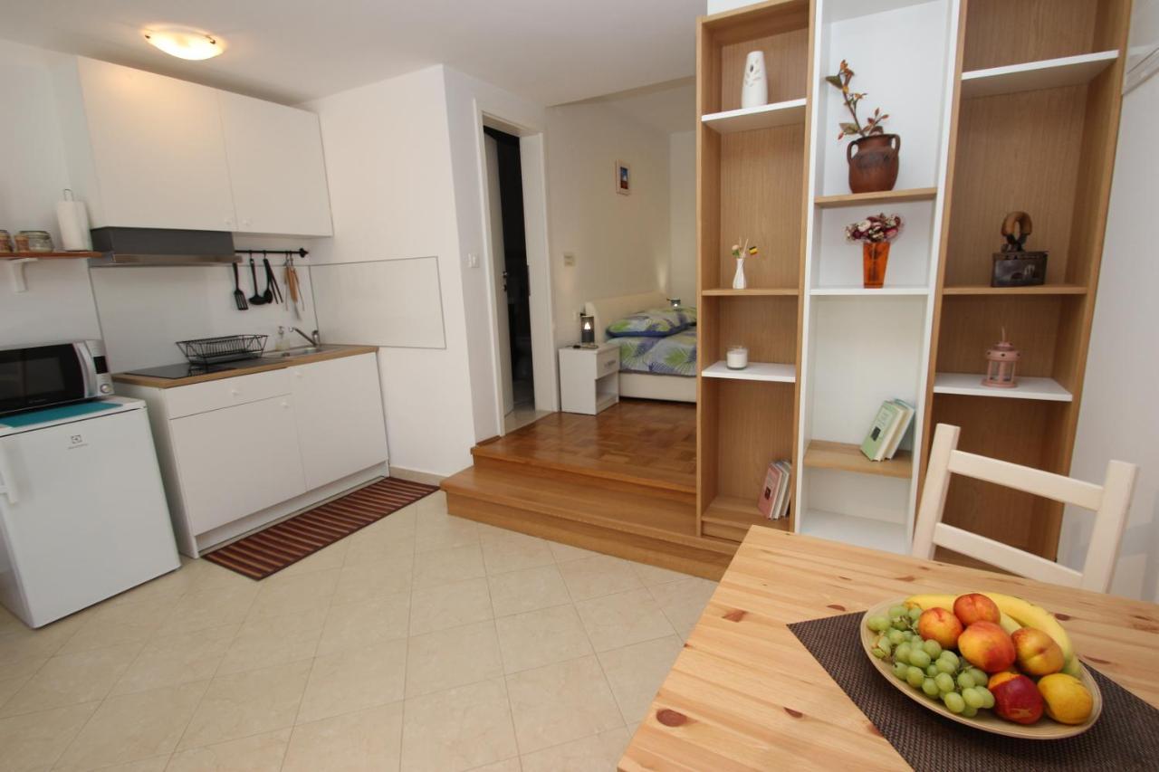 Apartment Luigi 波雷奇 外观 照片